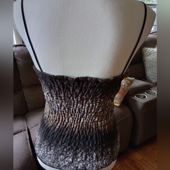 Tank top - Picture 3 of 4